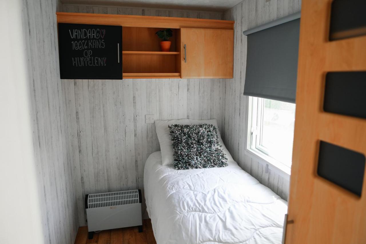 Chalet Op 5* Camping De Paardekreek Kortgene Exteriér fotografie