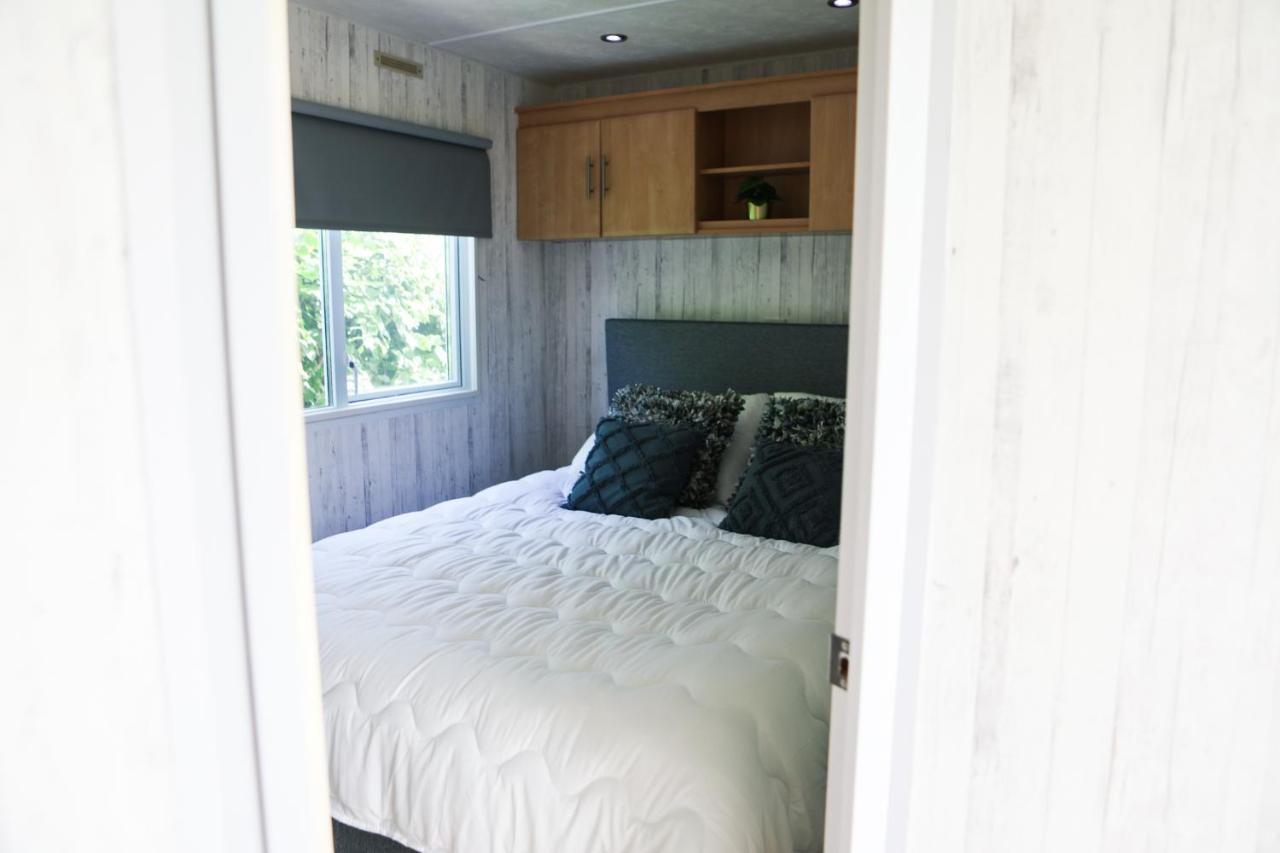 Chalet Op 5* Camping De Paardekreek Kortgene Exteriér fotografie