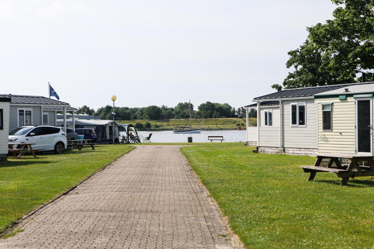 Chalet Op 5* Camping De Paardekreek Kortgene Exteriér fotografie